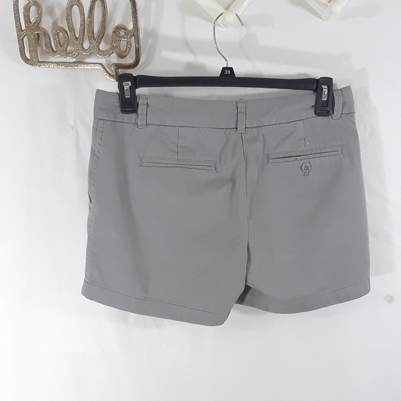 J Crew Broken In Chino shorts size 8 - Picture 3 of 7